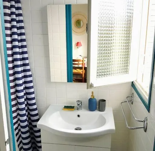 Comme Un - Paisible Et Autonome - Proche Centre * Prades (Pyrenees-Orientales)